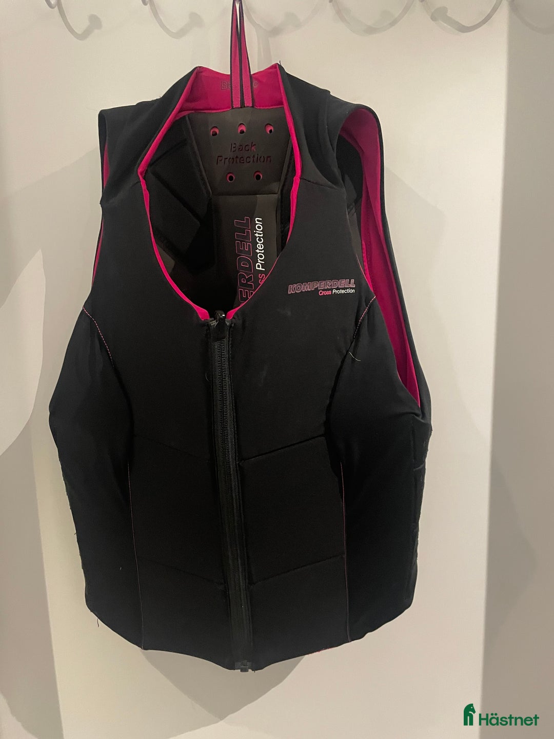 Säkerhetsvästar ryttarutrustning till salu: Ryggskydd Komperdell i Luleå - Annons 1