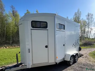 Hästtransporter fordon & transport till salu: Umesläp B60 - Annons 1