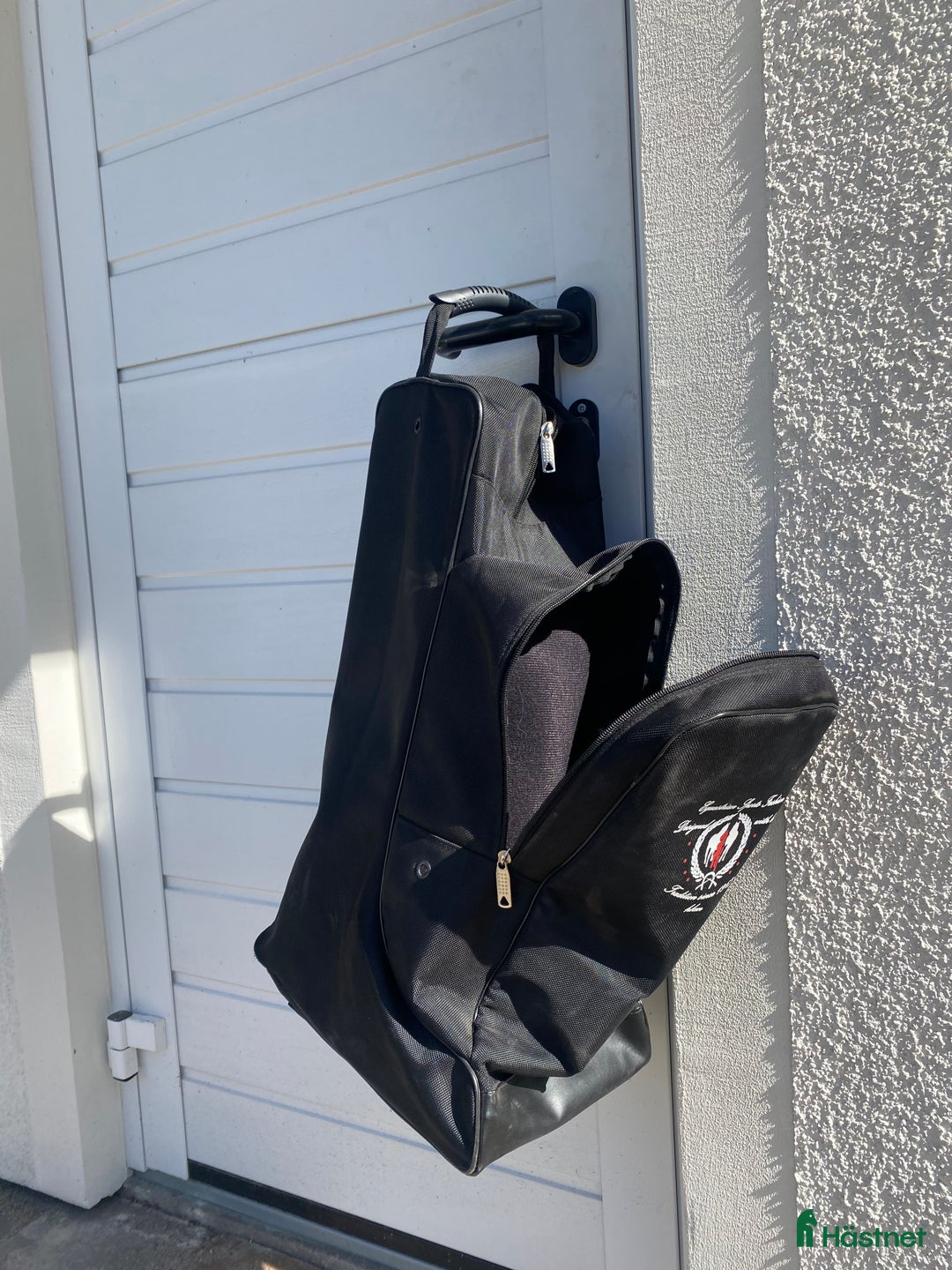 Övrig Ryttarutrustning ryttarutrustning till salu: Ridstövel och hjälm väska🙌🏻😊 i Hammarö - Annons 5