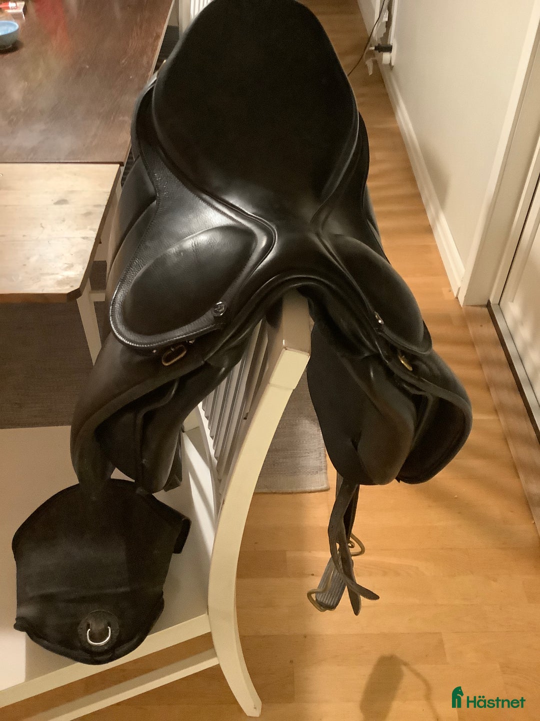 Sadlar hästutrustning till salu: Hrimnir Champion i Lotorp - Annons 2