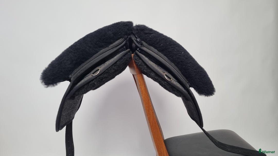 Sadlar hästutrustning till salu: Grandeur Tomentum BAROCK i Färentuna - Annons 3