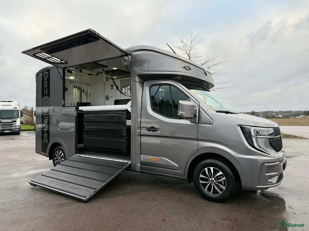 Hästlastbilar  fordon & transport till salu: PARAGAN EQUISTAR 3XL i Köping - Annons 7