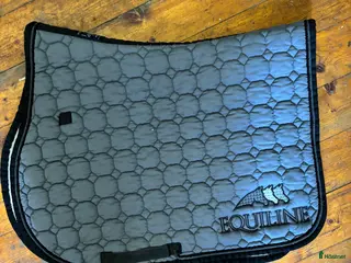 Schabrak & Vojlockar hästutrustning Fint Equiline schabrak! - Annons 3