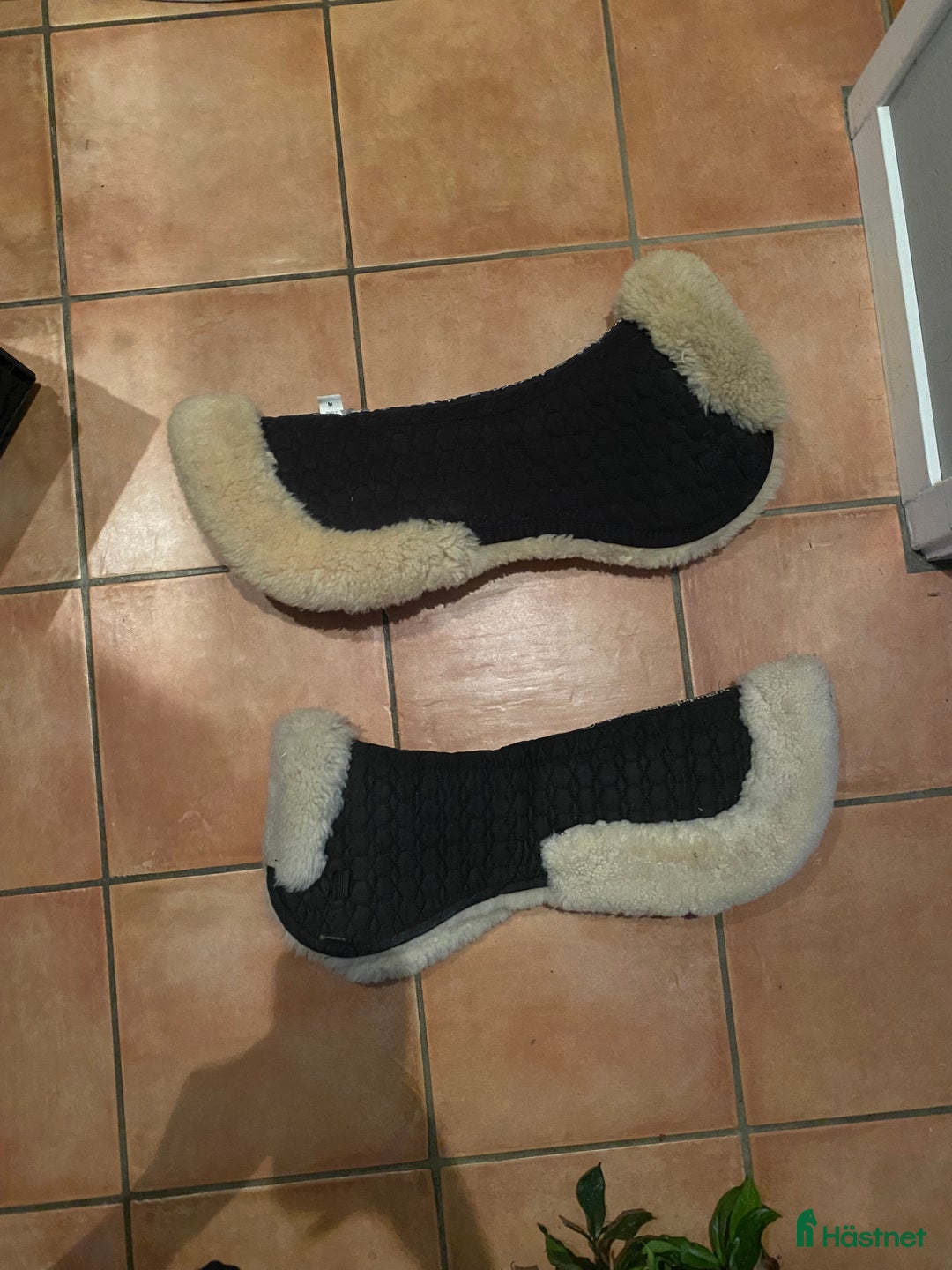 Sadeltillbehör hästutrustning till salu: Säljer mattes och Br padd i Viken - Annons 1