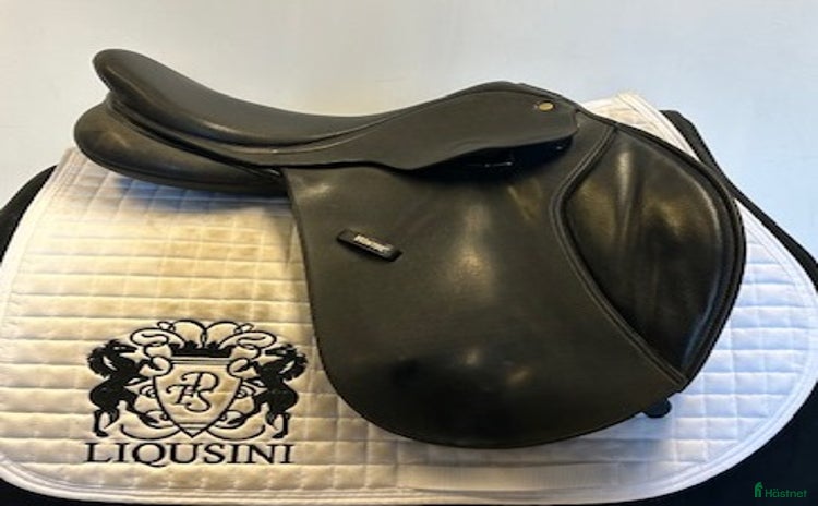 Sadlar hästutrustning till salu i Uppsala - Annons 2