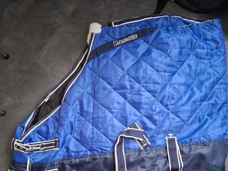 Täcken hästutrustning till salu: Stalltäcke i Orsa - Annons 20