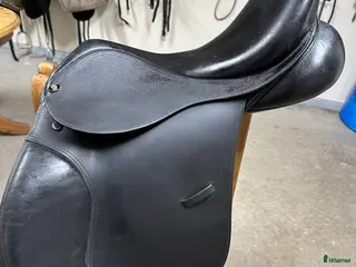 Sadlar hästutrustning Allround mot hoppsadel 17.5 - Annons 14