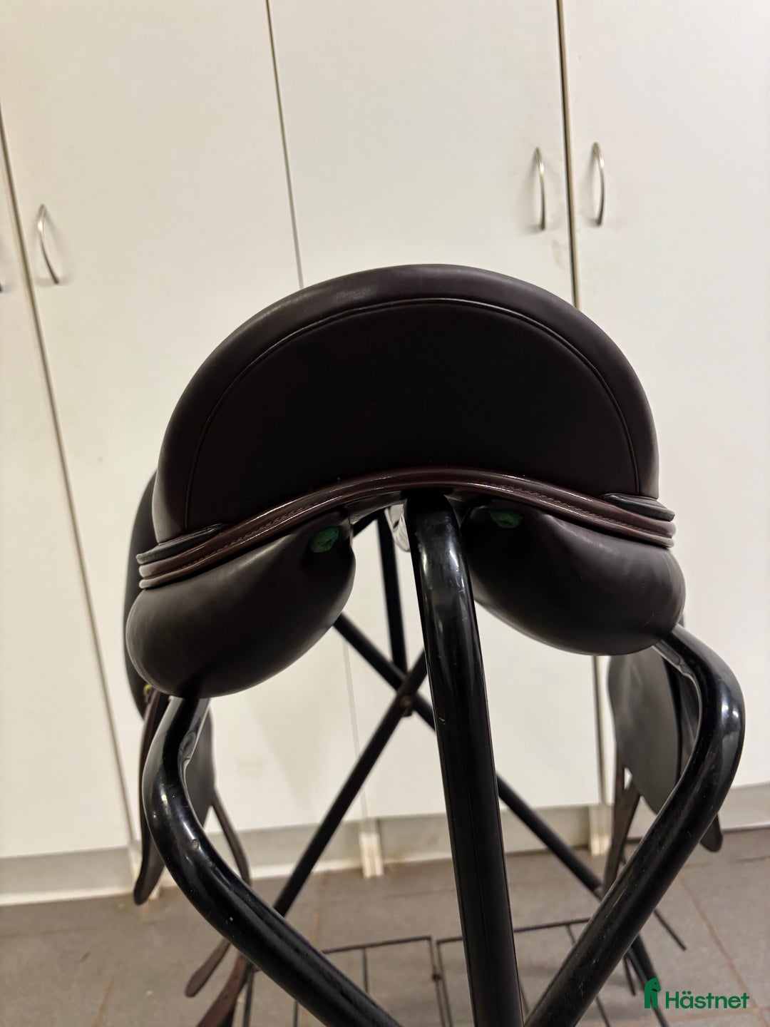 Sadlar hästutrustning till salu: Amerigo Pasuvio - fin dressyrsadel  i Tungelsta - Annons 2