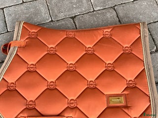 Schabrak & Vojlockar hästutrustning till salu: Equestrian Stockholm Pony oanvänt i Billdal - Annons 4