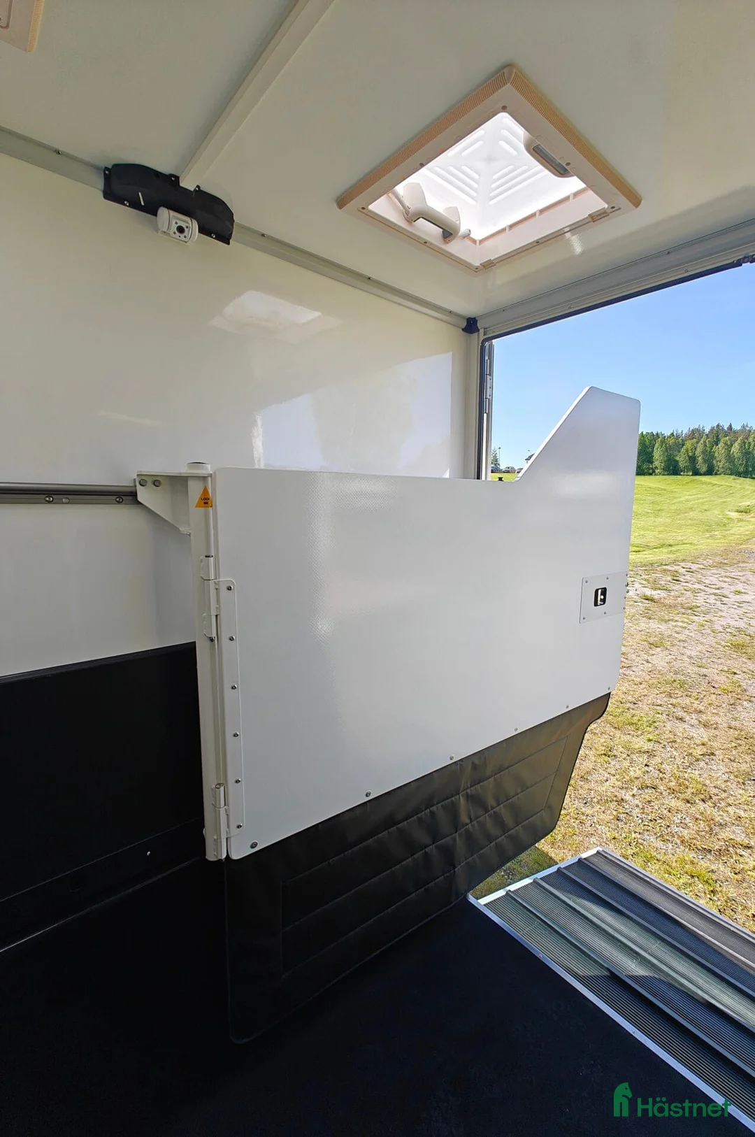 Hästlastbilar  fordon & transport till salu: UME Light5-S Stuteri i Borlänge - Annons 7