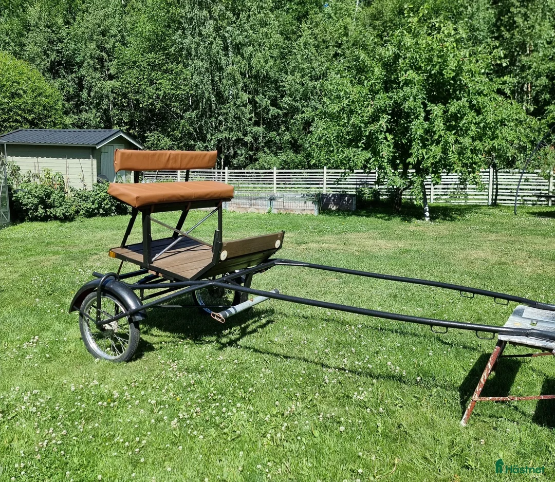 Körvagnar körning till salu: Fin rockard - Annons 1