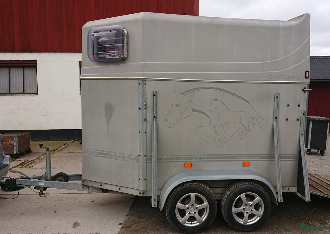 Hästtransporter  fordon & transport till salu: Hästtransport Christ Carat 2006. i Järfälla - Annons 2
