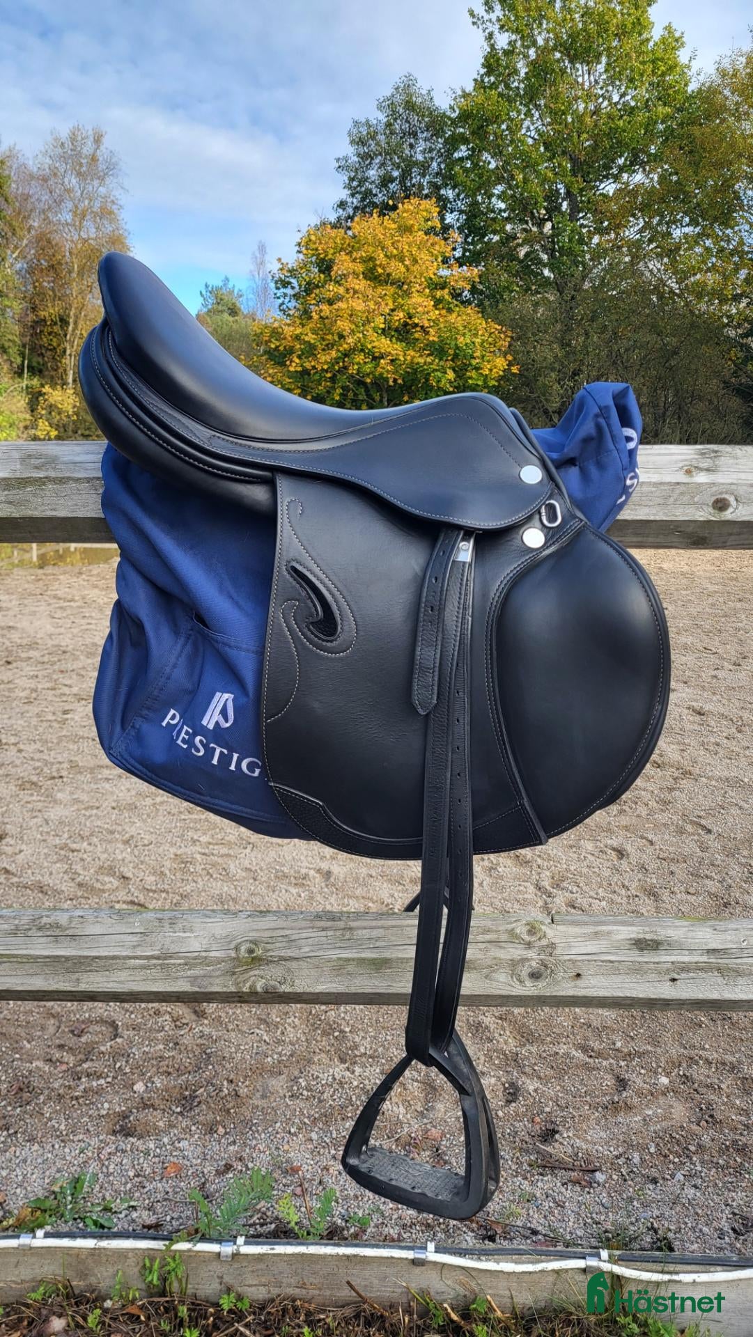 Sadlar hästutrustning till salu: Mycket fin Prestige Passion 17"/34 - Annons 16