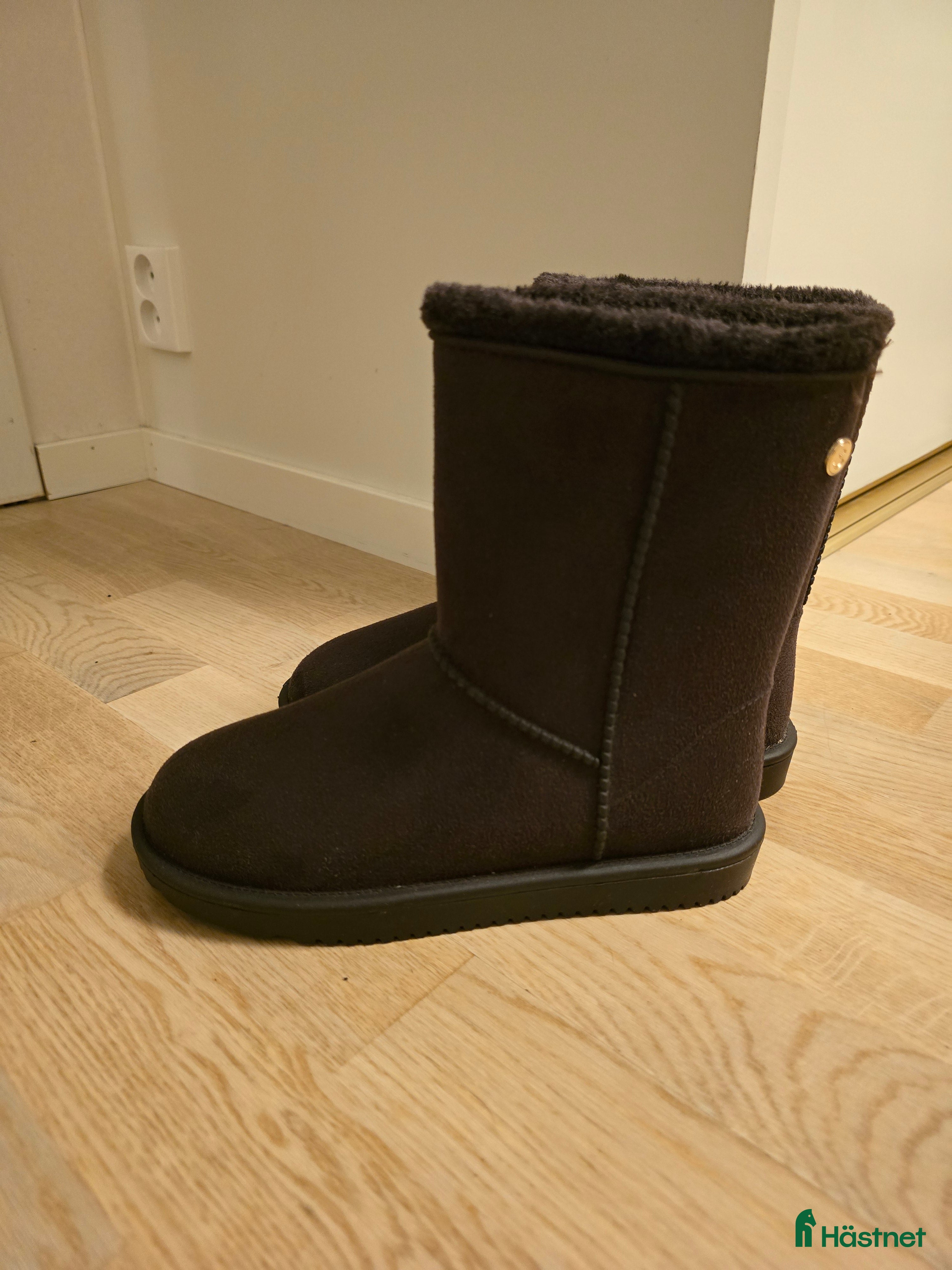 Övrigt Ridkläder ryttarutrustning till salu: Vinterskor stl 38 i Gävle - Annons 7