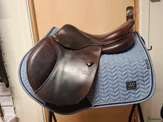 Sadlar hästutrustning CwD hopp - Annons 1