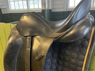 Sadlar hästutrustning Dressyrsadel i Ringarum - Annons 21