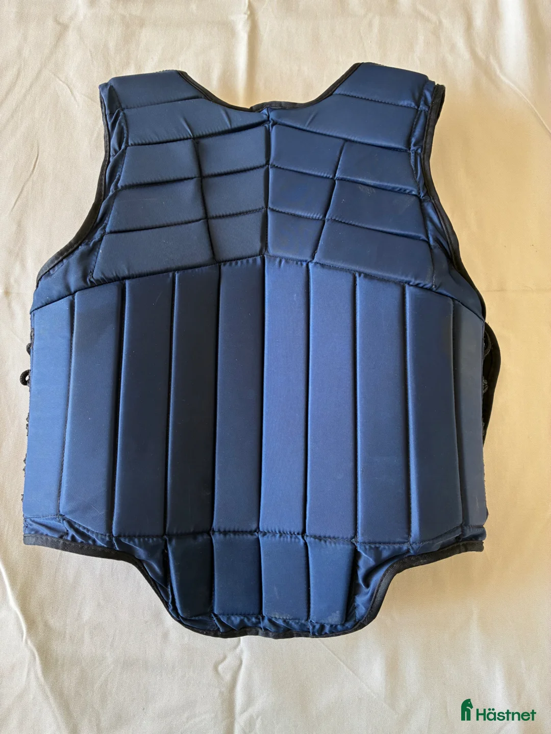 Säkerhetsvästar ryttarutrustning till salu: Säkerhetsväst Riders company  i Västervik - Annons 2