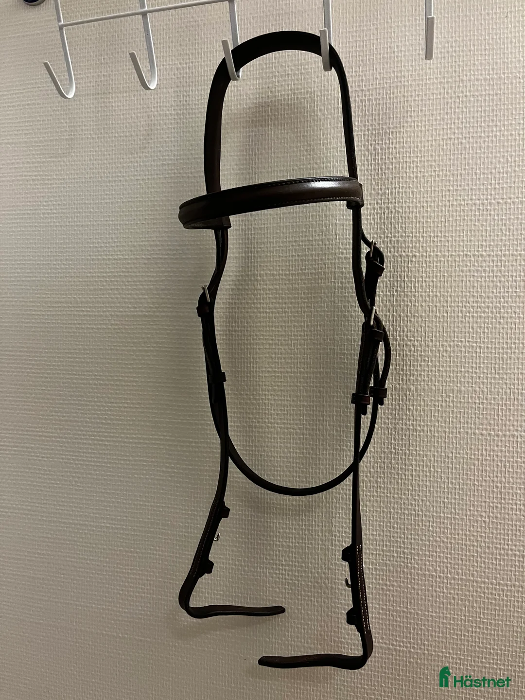 Träns hästutrustning till salu: Mörkbrunt Träns i Rättvik - Annons 1