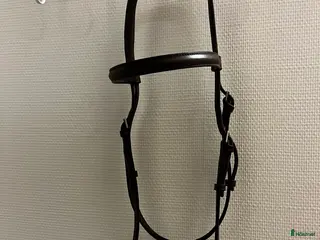 Träns hästutrustning till salu: Mörkbrunt Träns i Rättvik - Annons 2