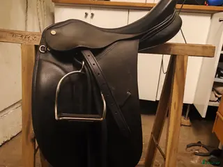 Sadlar hästutrustning Dressyrsadel Olympic Jessica - Annons 4