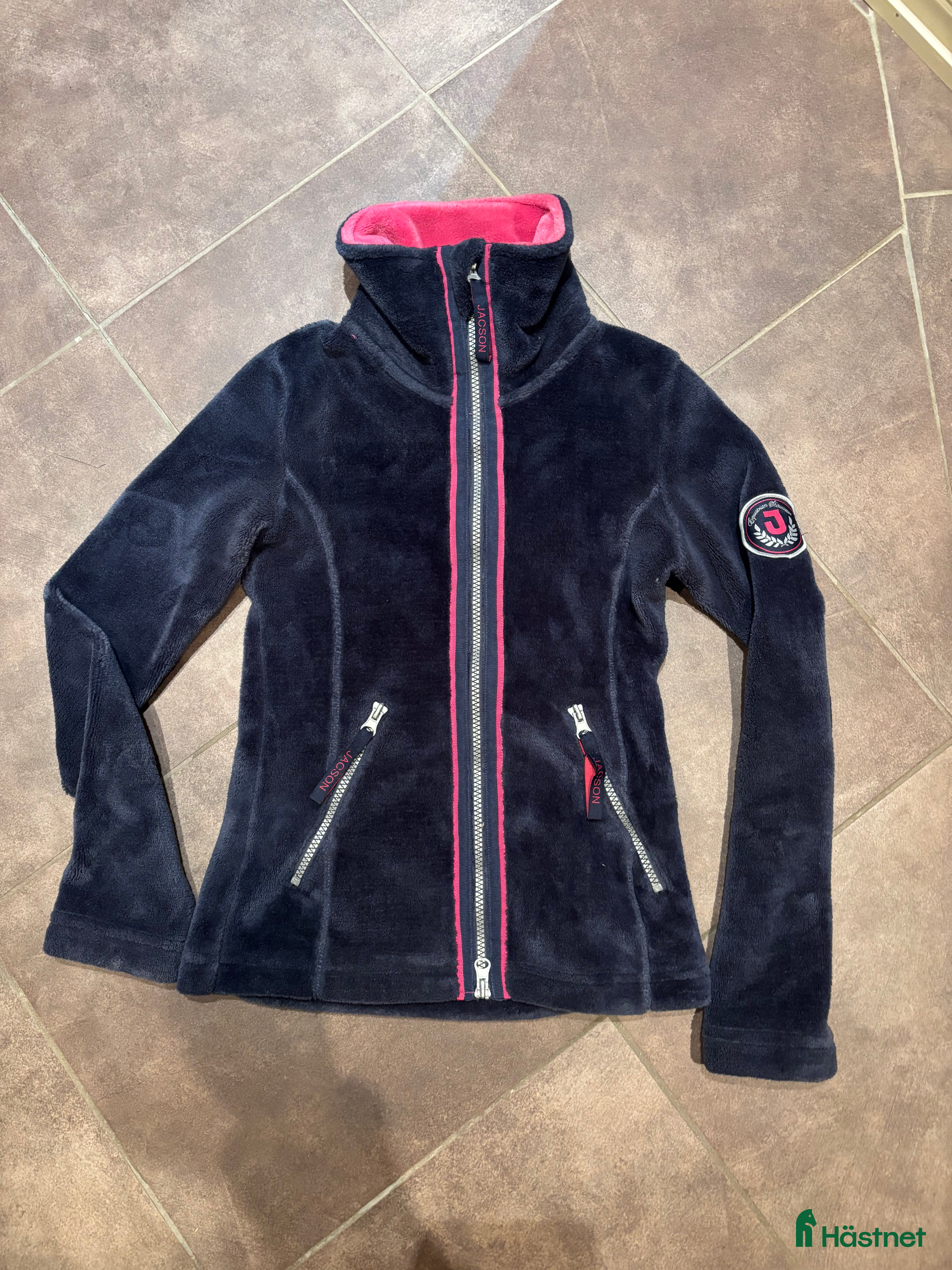 Övrigt Ridkläder ryttarutrustning till salu: Snygg fleece-tröja Jacson i Torslanda - Annons 10