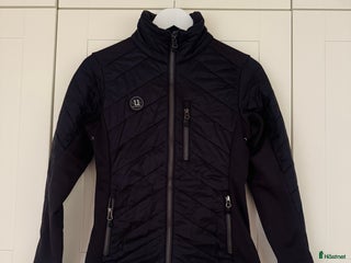 Jackor & Kavajer ryttarutrustning till salu: Uhip wool hybrid liner jacket i Undersåker - Annons 22