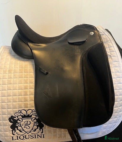 Sadlar hästutrustning Dressyrsadel Zaldi Magnum 17" - Annons 4