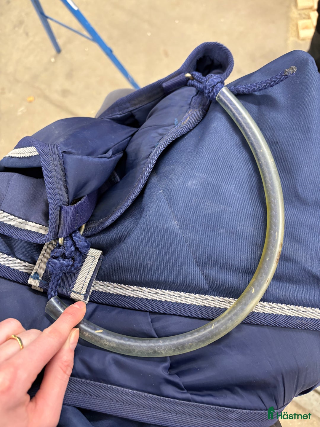 Täcken hästutrustning till salu: Bucas stalltäcke 150g, 145cm i Täby - Annons 4