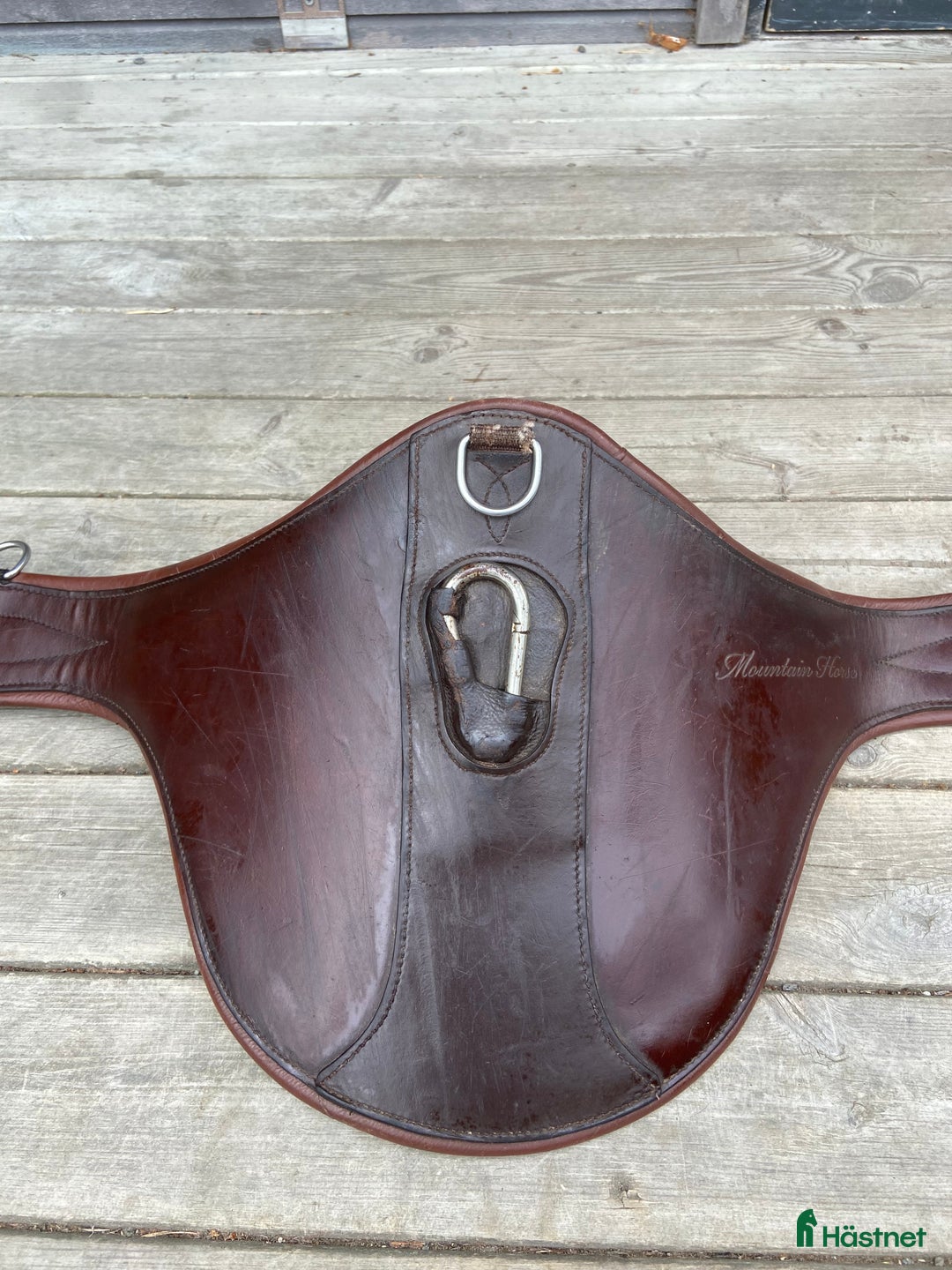 Sadeltillbehör hästutrustning till salu: Mountain horse magplatta i Vaxholm - Annons 2