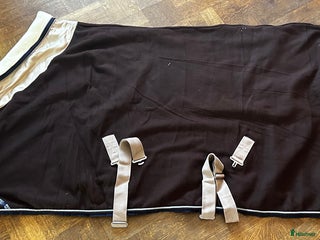 Täcken hästutrustning till salu: Nytt tjockt fleecetäcke i Hörby - Annons 4