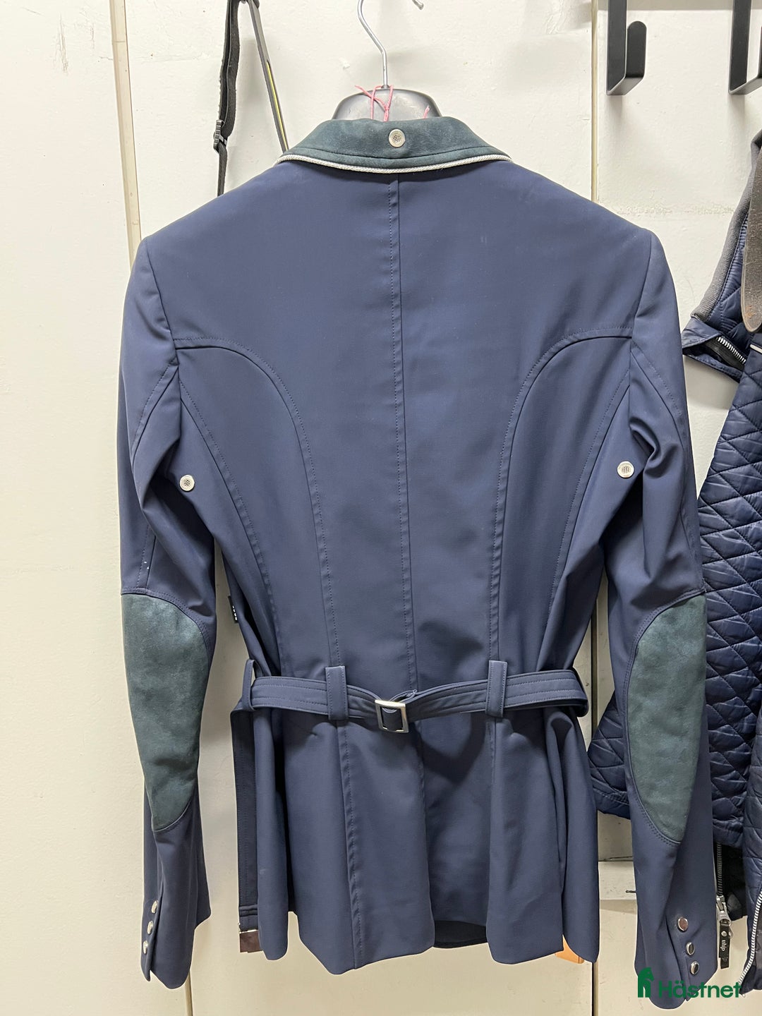 Jackor & Kavajer ryttarutrustning till salu: Equiline kavaj  i Grödinge - Annons 2