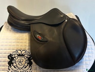 Sadlar hästutrustning till salu: Hoppsadel ErrePlus CA i Uppsala - Annons 11