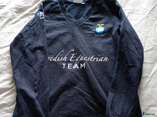 Övrigt Ridkläder ryttarutrustning till salu: VM - Kentucky Tröja i Strömstad - Annons 1