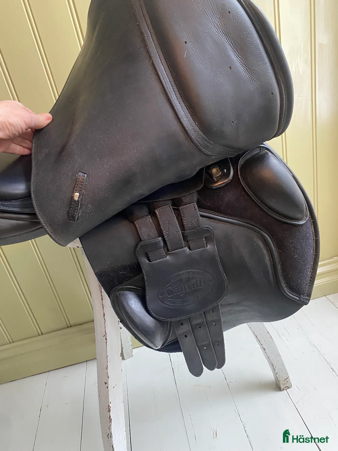 Sadlar hästutrustning till salu: Bates Caprilli  i Borghamn - Annons 4