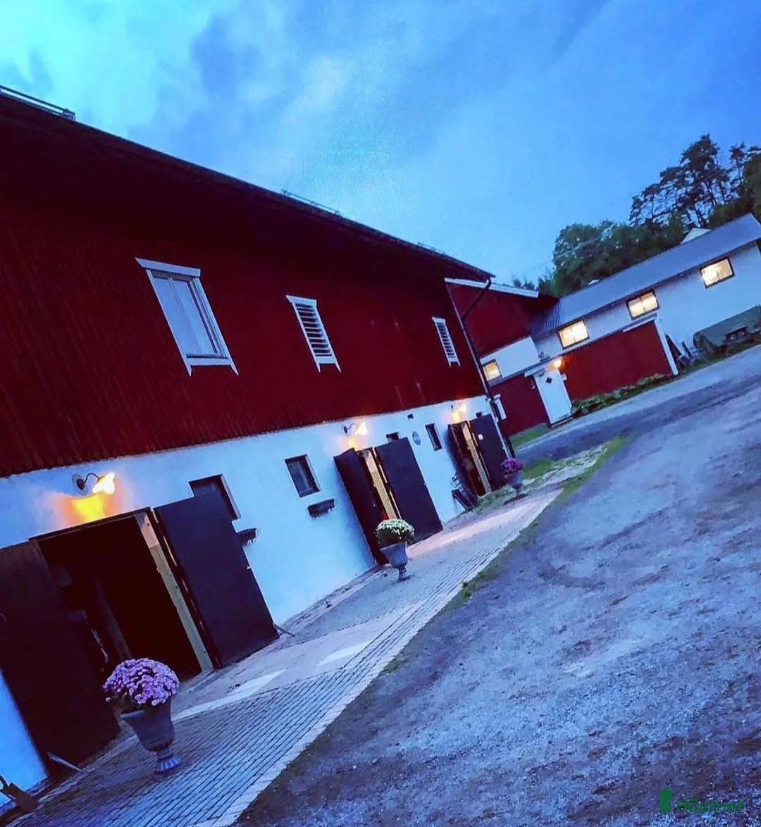  stallplats finnes: 30min söder om Stockholm ledig stallplats - Annons 1