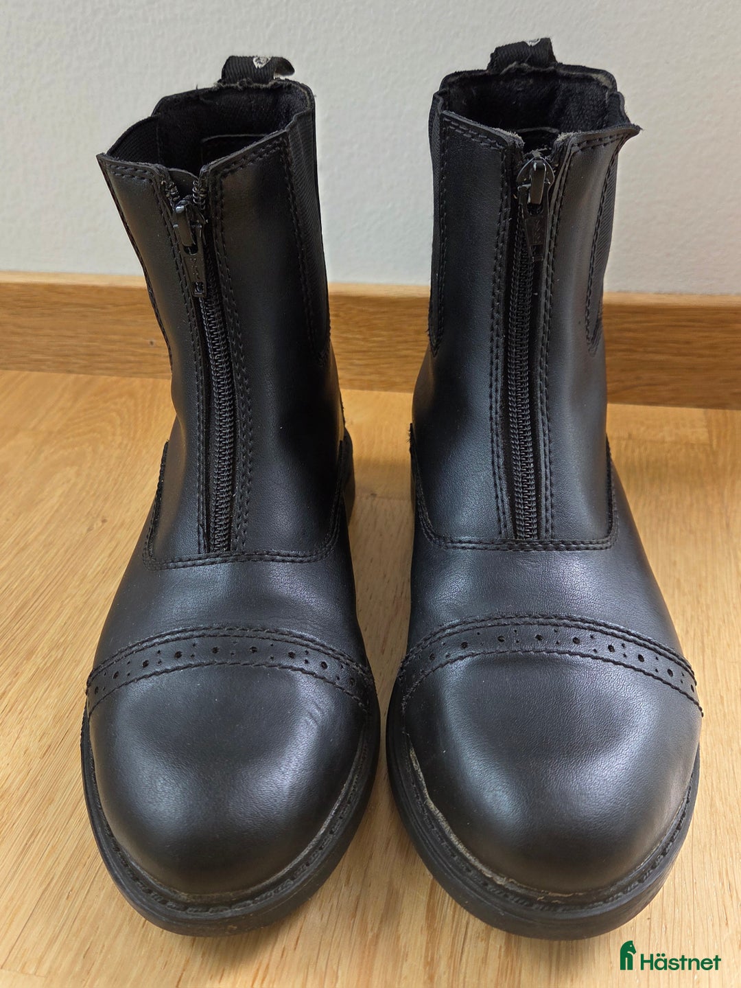 Ridstövlar ryttarutrustning till salu: Jacson ridskor 36 i Växjö - Annons 2