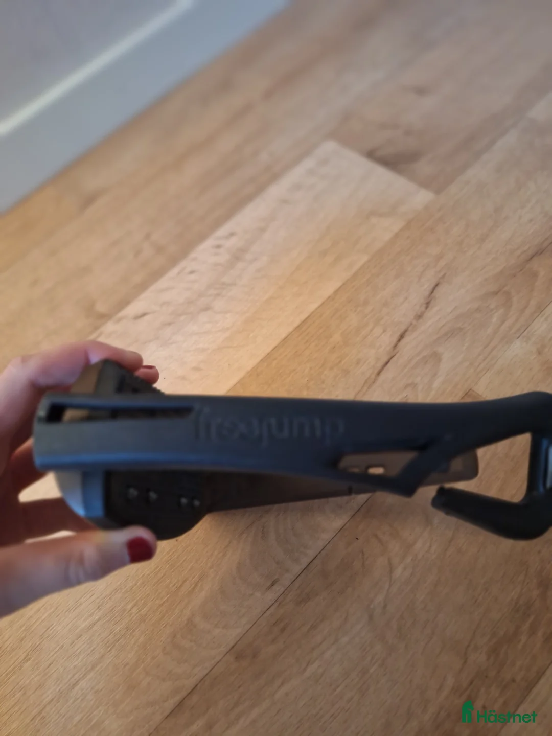 Stigbyglar hästutrustning till salu: Fina free jumps till salu i Tidaholm - Annons 3