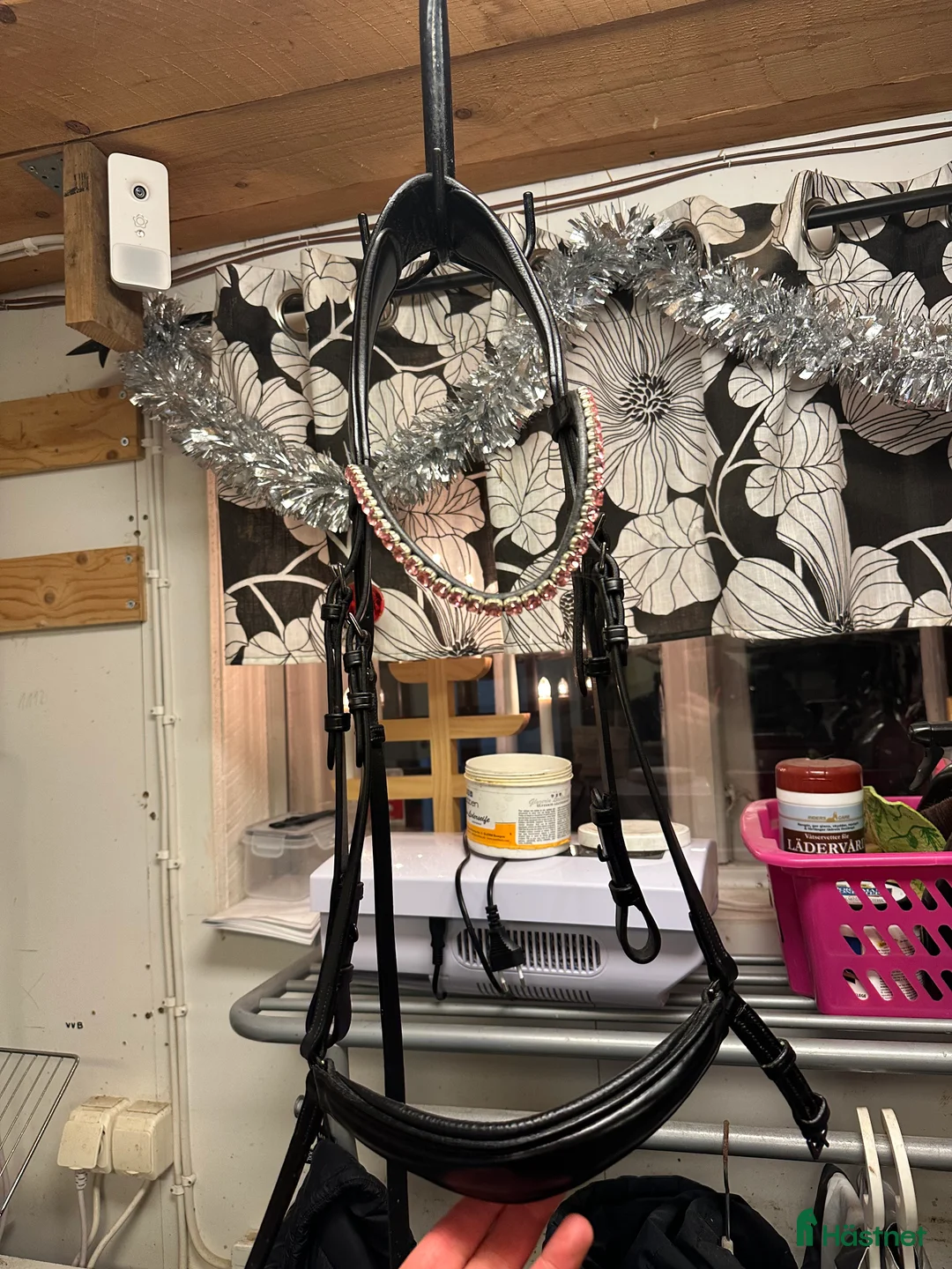 Träns hästutrustning till salu: Svart träns med remontnosgrimma.  i Nässjö - Annons 2