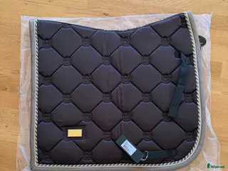 Schabrak & Vojlockar hästutrustning ES dressyrschabrak - Annons 1