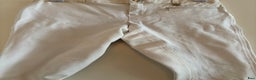 Ridbyxor ryttarutrustning till salu: Vita ridbyxor  i Stockholm - Annons 2