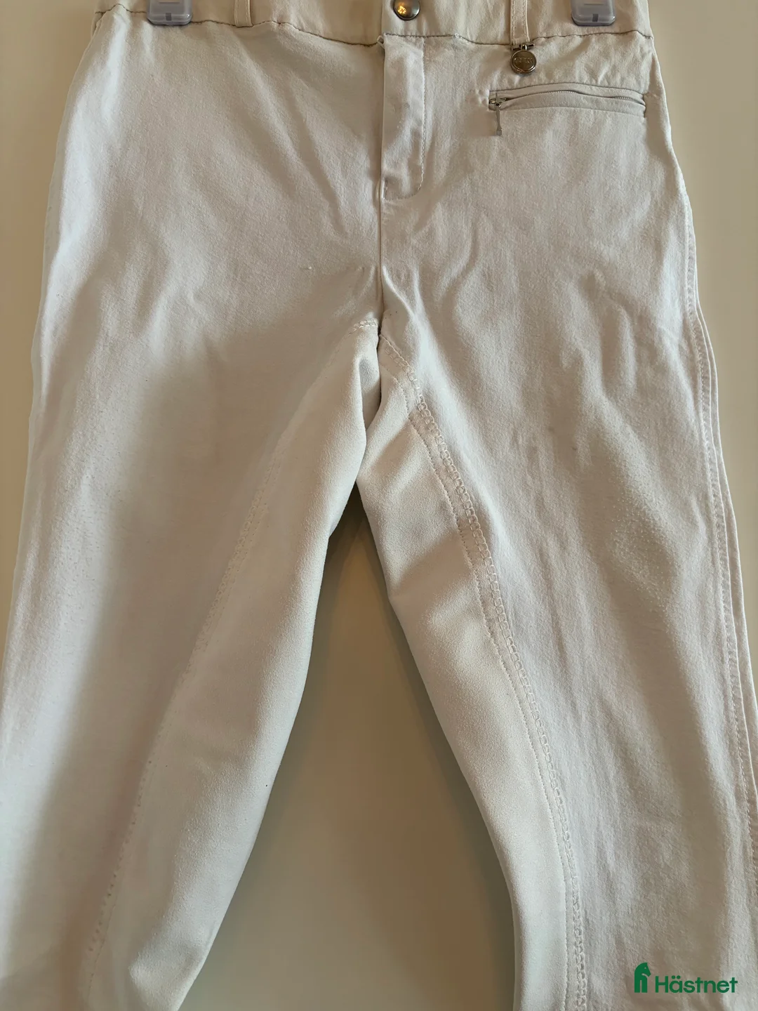 Ridbyxor ryttarutrustning till salu: Vita ridbyxor  i Stockholm - Annons 2