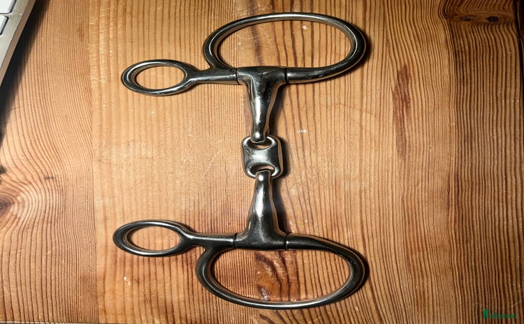 Bett hästutrustning till salu i Vallentuna - Annons 20