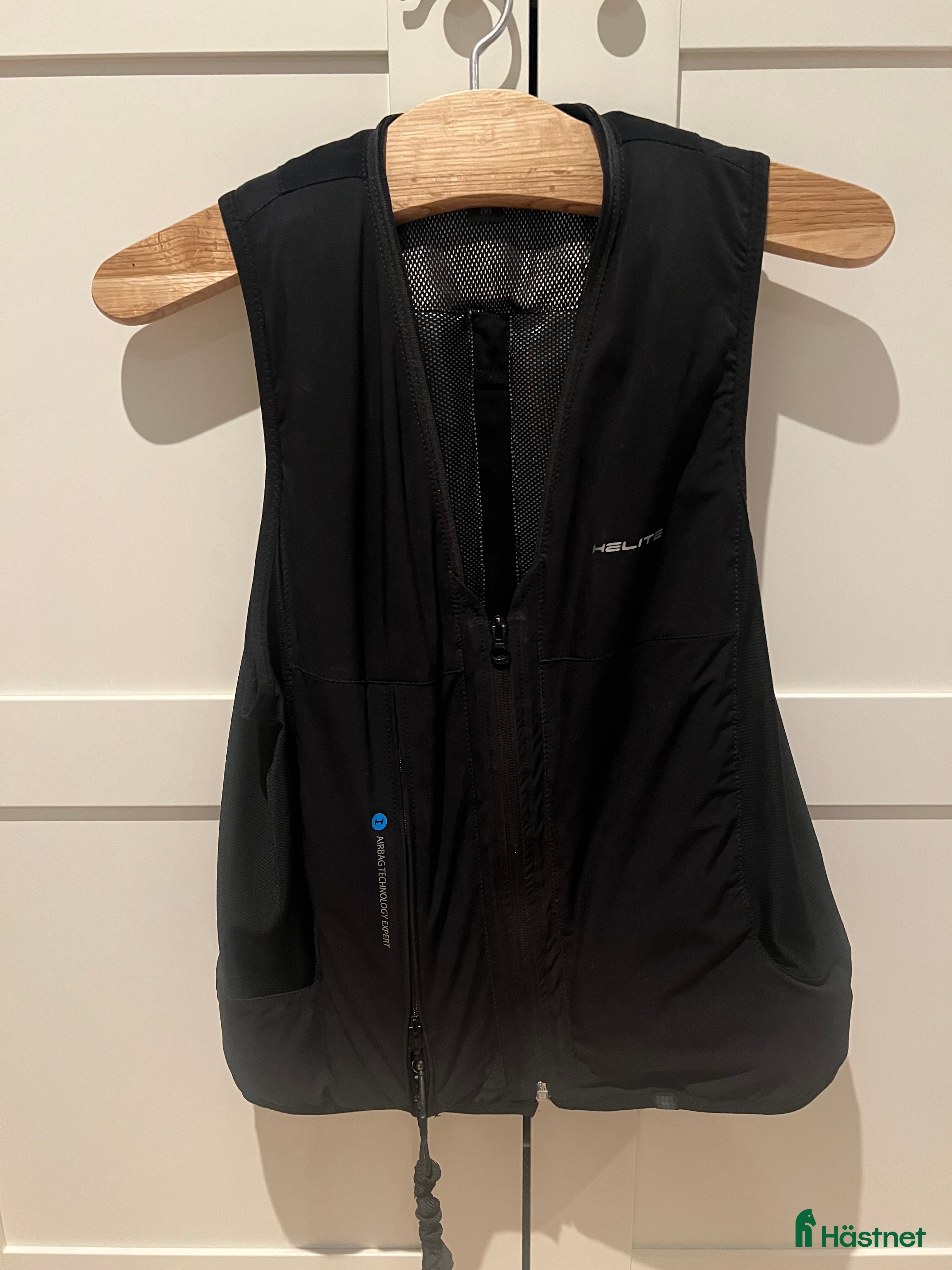 Säkerhetsvästar ryttarutrustning till salu: Airbag säkerhetsväst i Kristianstad - Annons 13