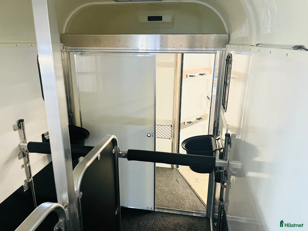 Hästtransporter  fordon & transport till salu: Forzab EQ3 med stor sadelkammare i Klippan - Annons 7