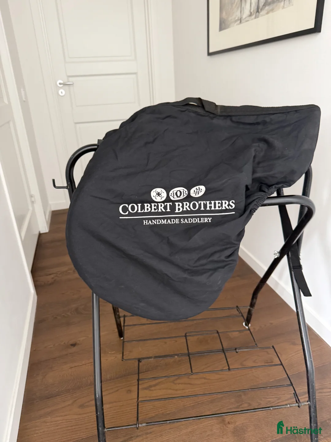 Sadlar hästutrustning till salu: Ny Colbert Brothers 17,5” - Annons 2