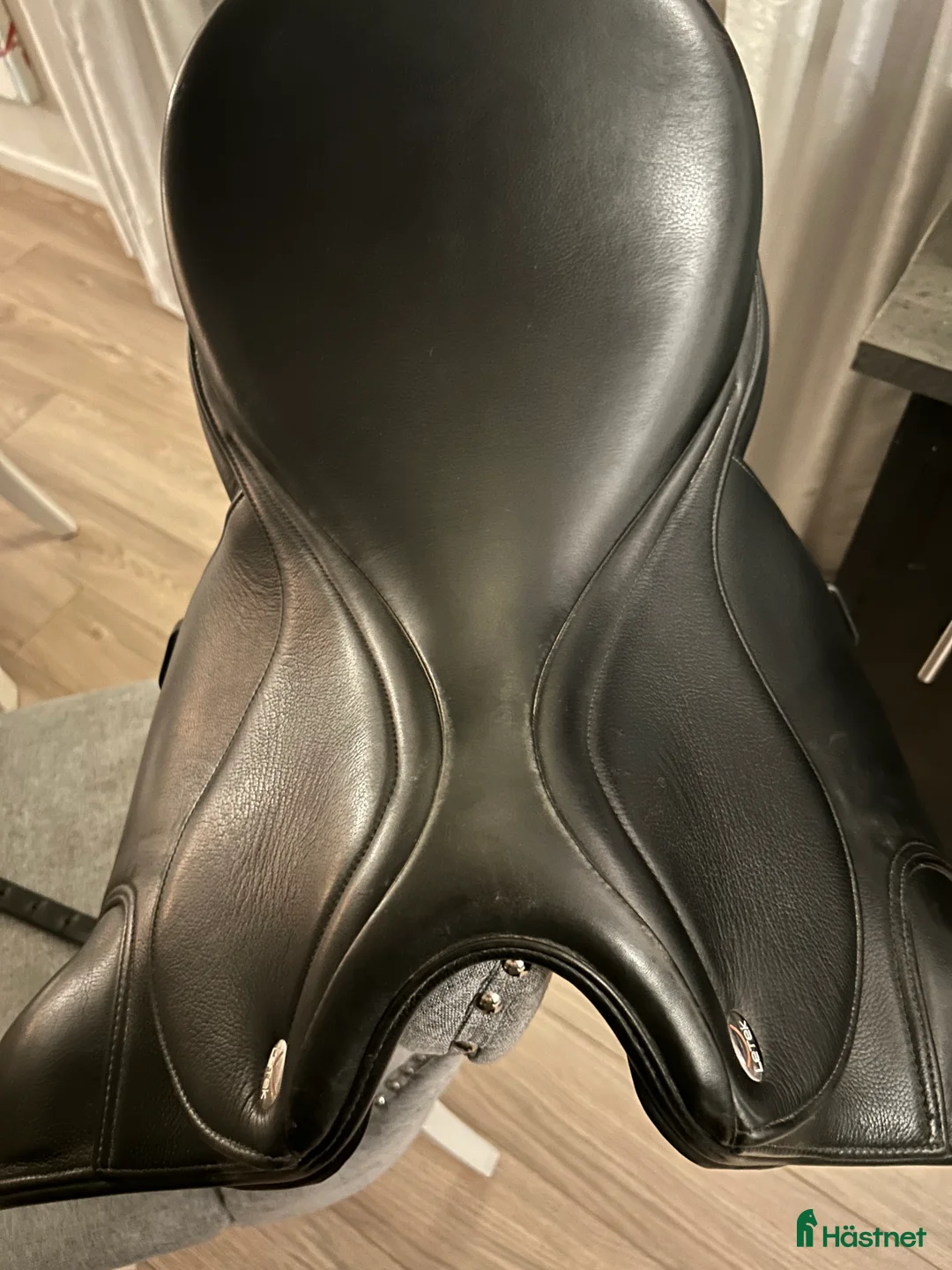 Sadlar hästutrustning till salu: Letek by Tekna dressyrsadel  i Bromölla - Annons 4