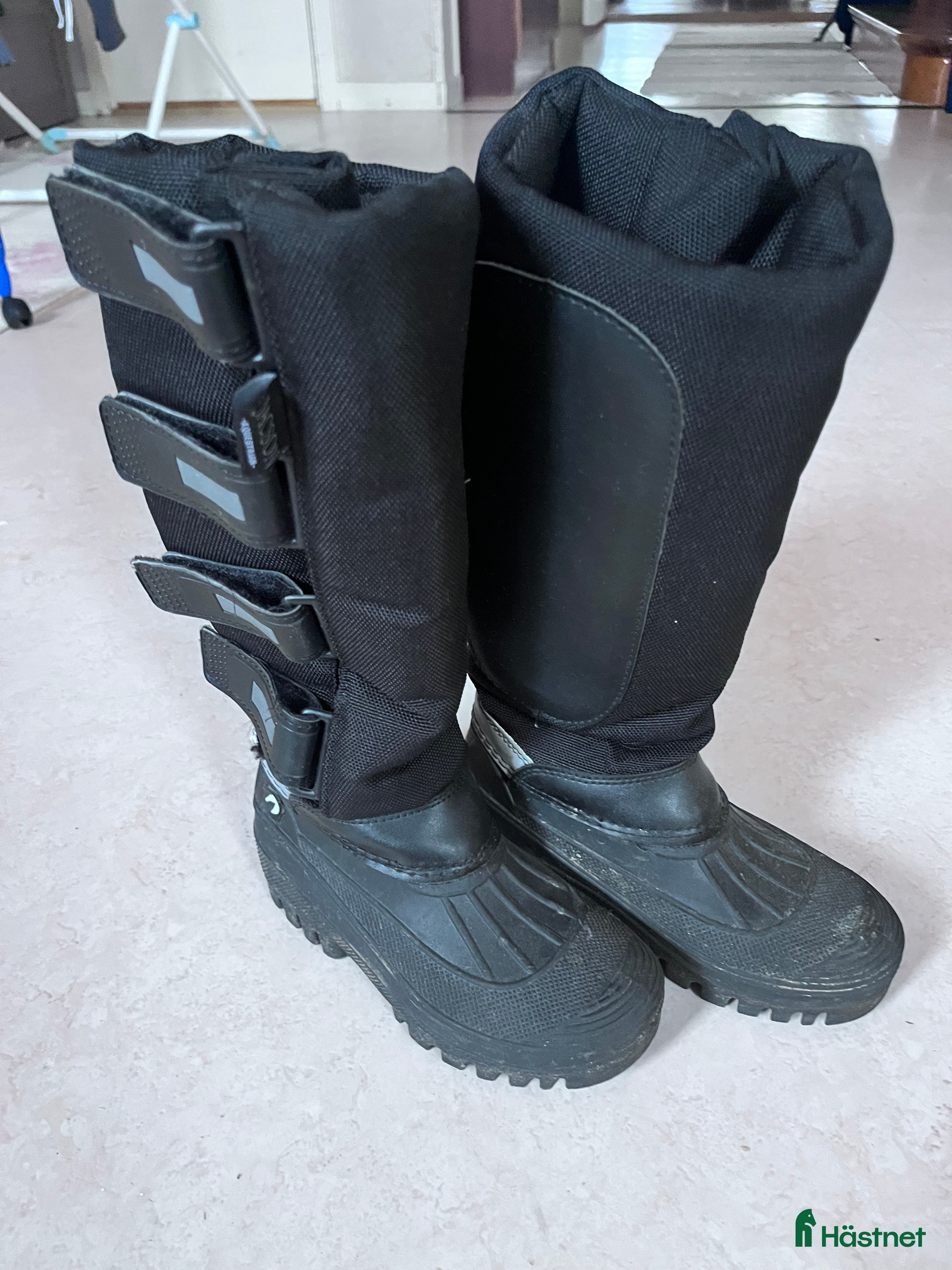 Ridstövlar ryttarutrustning till salu: Vinterridstövlar junior i Nygård - Annons 1