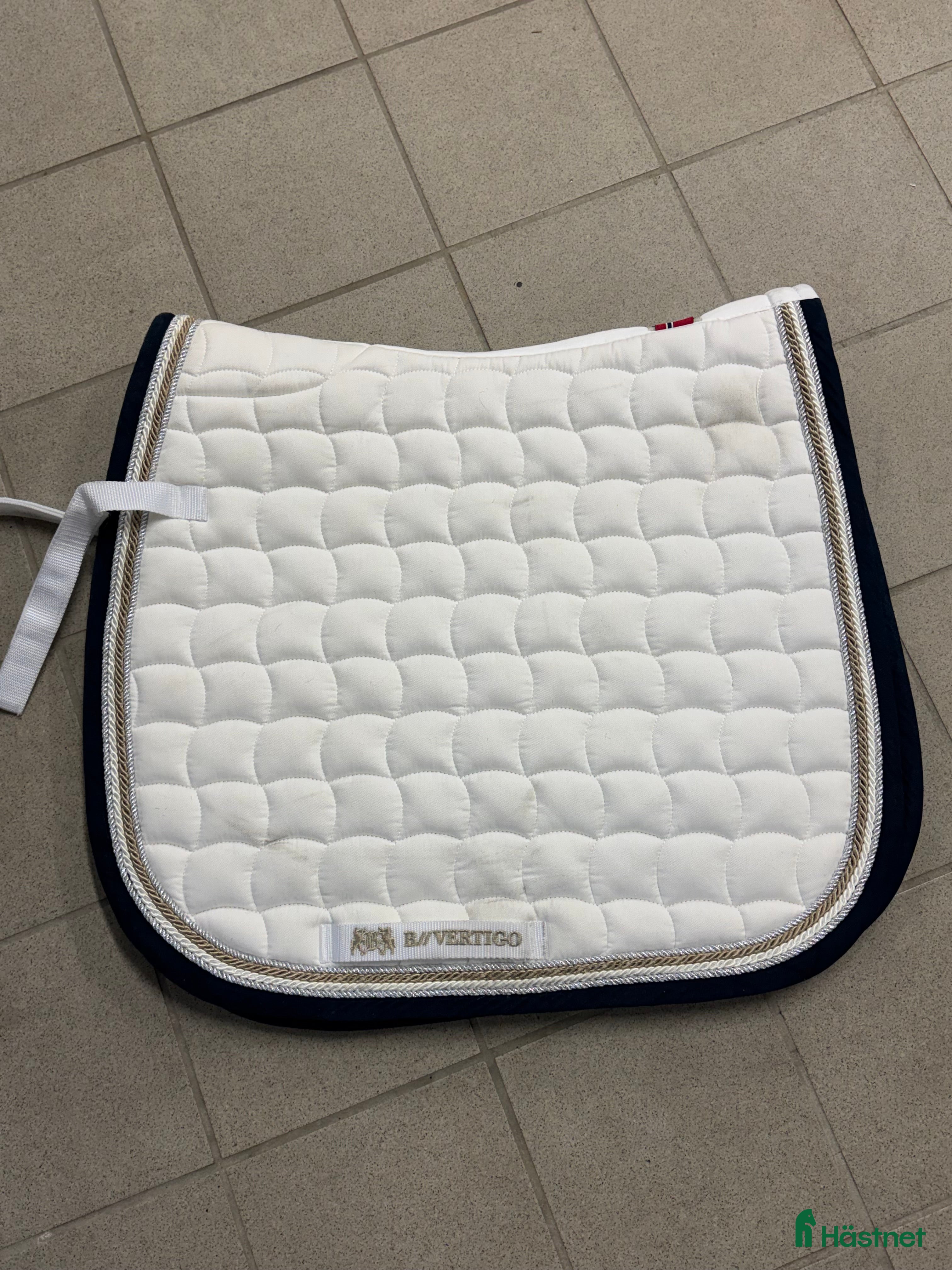 Schabrak & Vojlockar hästutrustning till salu: Dressyrschabrak  i Vänersborg - Annons 4