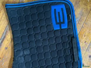 Schabrak & Vojlockar hästutrustning Equilline schabrak säljes - Annons 2