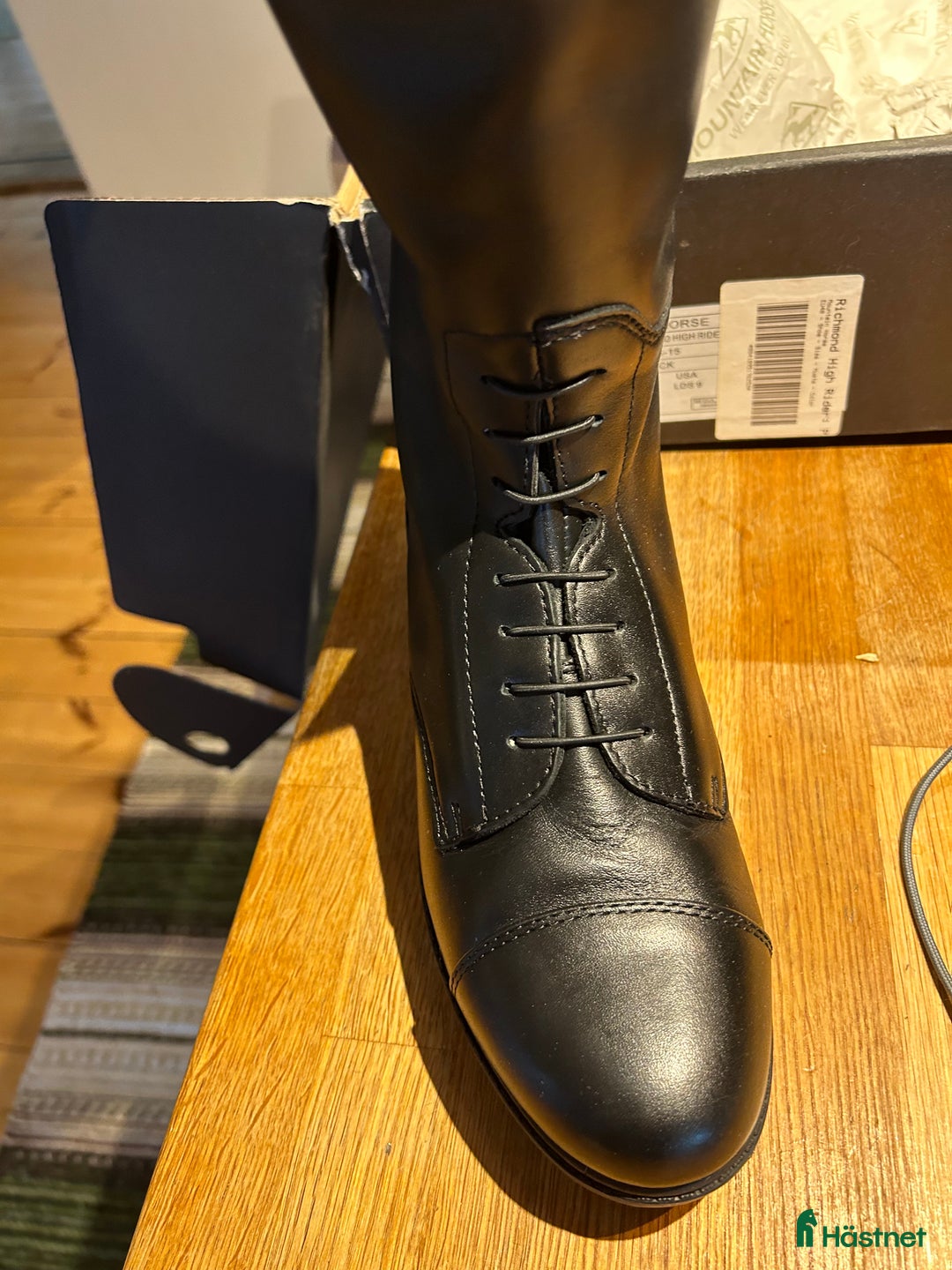 Ridstövlar ryttarutrustning till salu: Stövlar i Sala - Annons 3